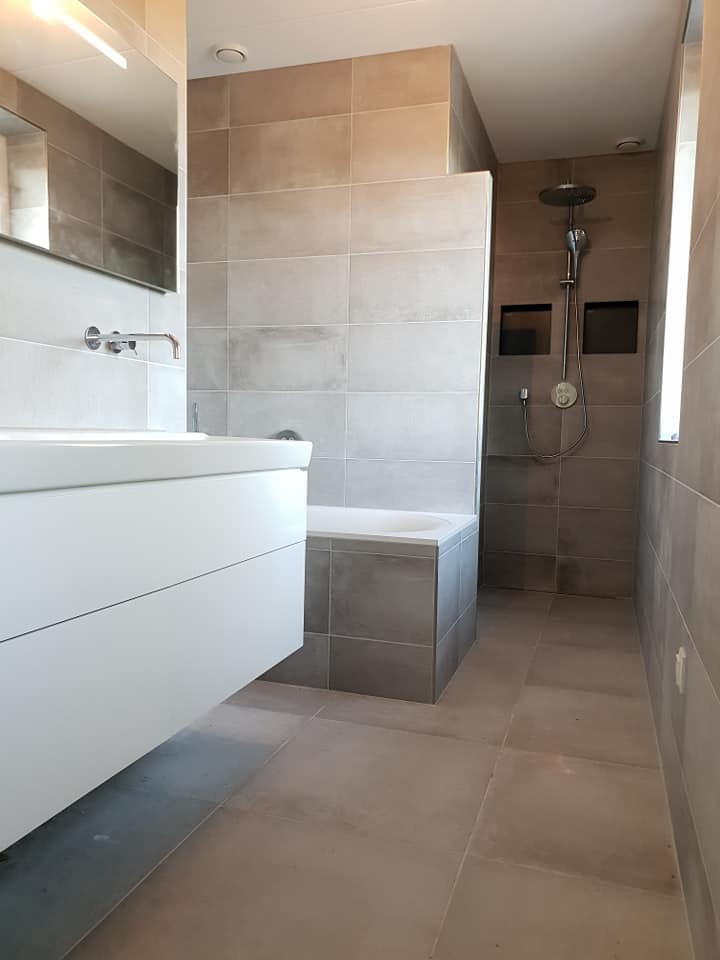 badkamer installatie door loodgieter